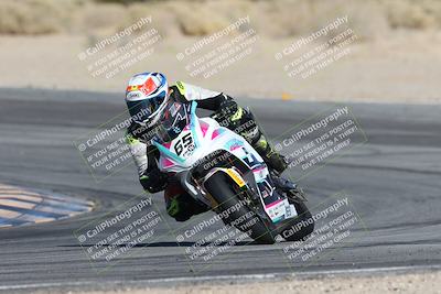 media/Dec-07-2025-CVMA (Sun) [[3e7d2de5dc]]/Race 7-Formula Lightweight Twins Shootout/